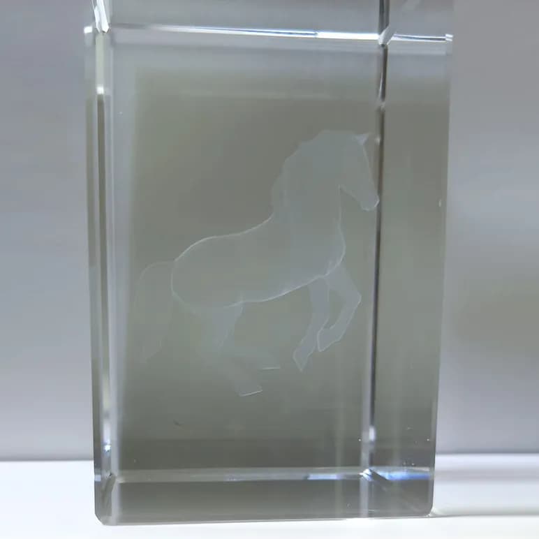 Crystal Cube 8*5Cm - Horse Design