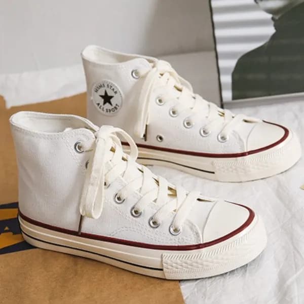 Classical High Top Eu 37 Canvas Sneakers - White