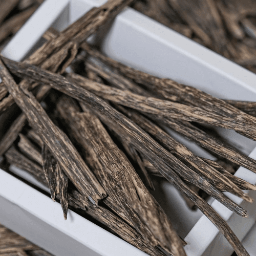 عود هندي (سيوفي) 