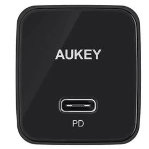 Aukey Y18 18W Power Delivery Wall Charger - Black