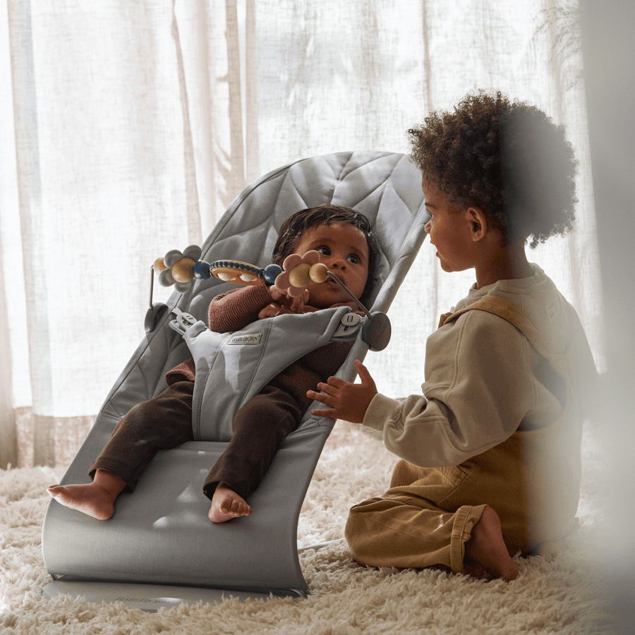 Babybjorn Bouncer Bliss Woven, Petal Quilt (Light Grey)
