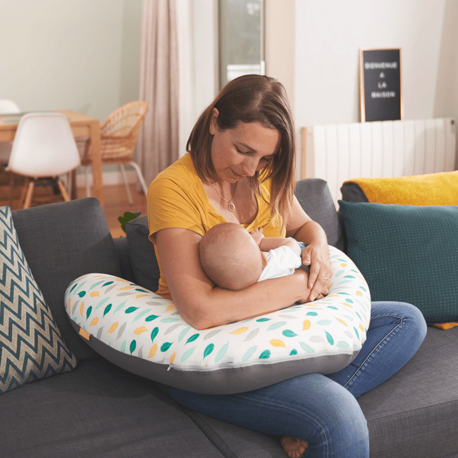 Badabulle Maternity Cushion - Feathers