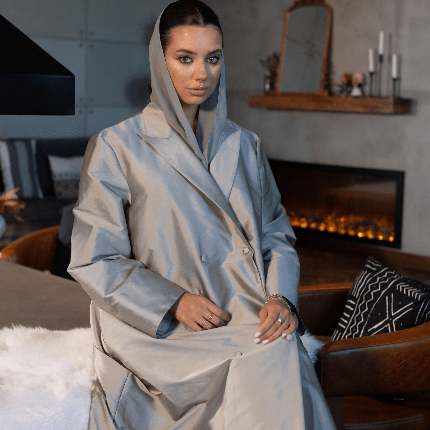 Abaya code 34 - light Grey