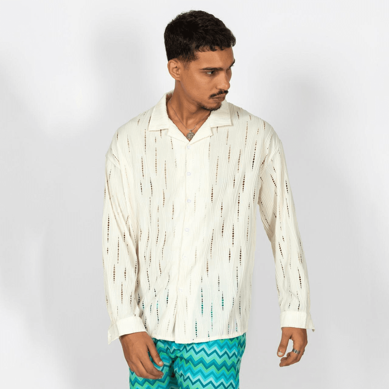 Button Shirt L