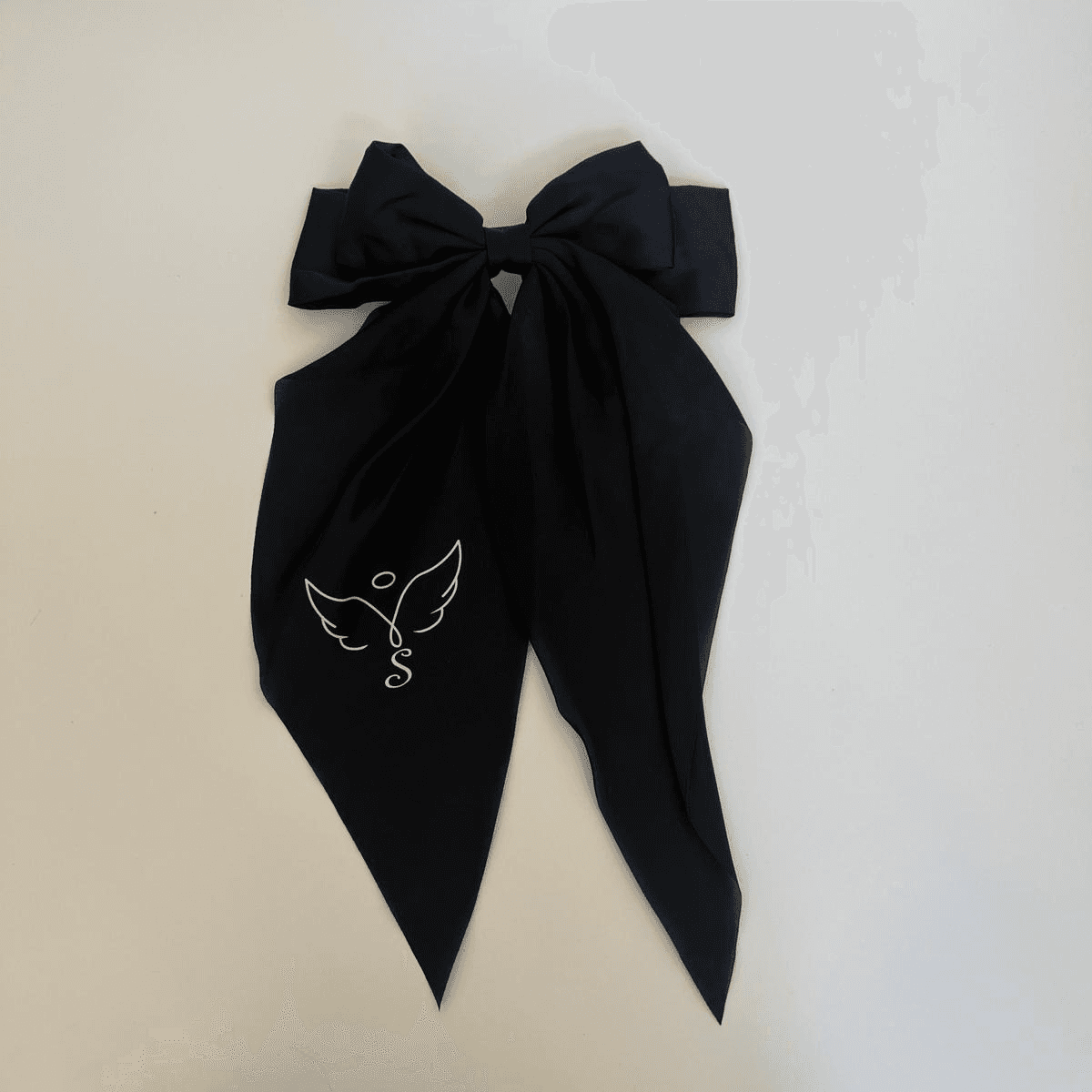 HAIR BOW( S)