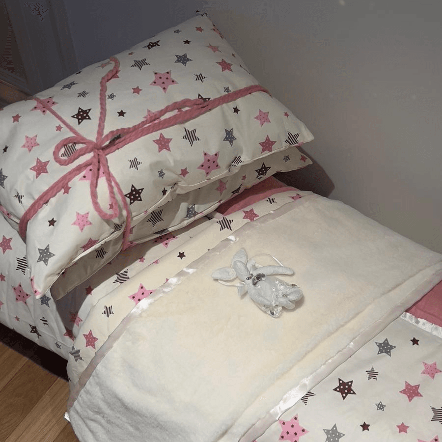 Newborn  Set - 3- 6 Months