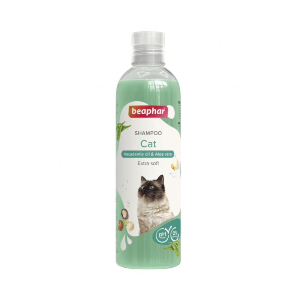 Beaphar Macadamia Oil & Aloe Vera Cat Shampoo 250ml