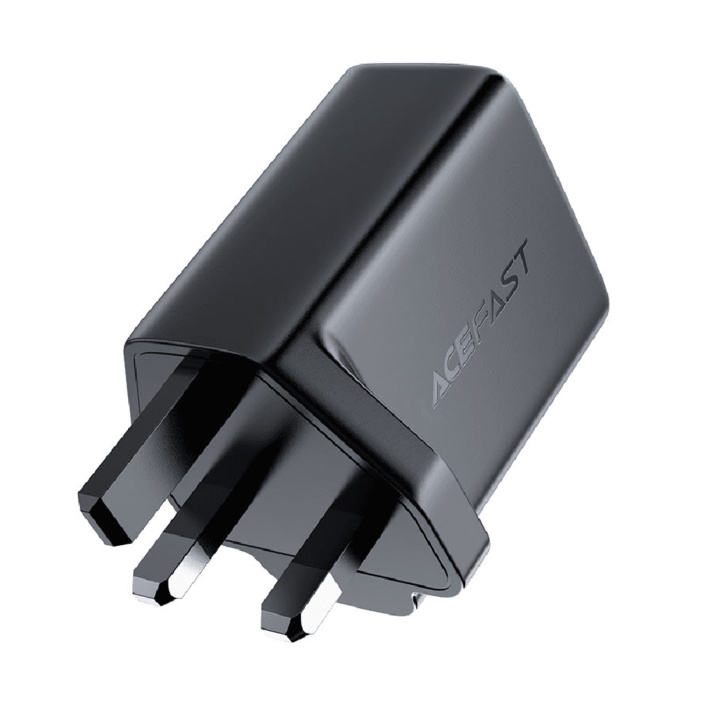 أيسفاست شاحن حائط سريع A8 PD32W (منفذ يو اس بي - سي + منفذ يو اس بي - ايه) وقابس UK