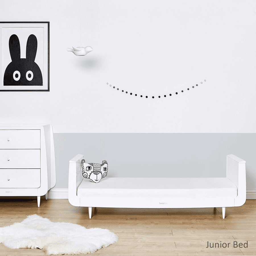 Snuzkot Skandi Cot Bed (White)