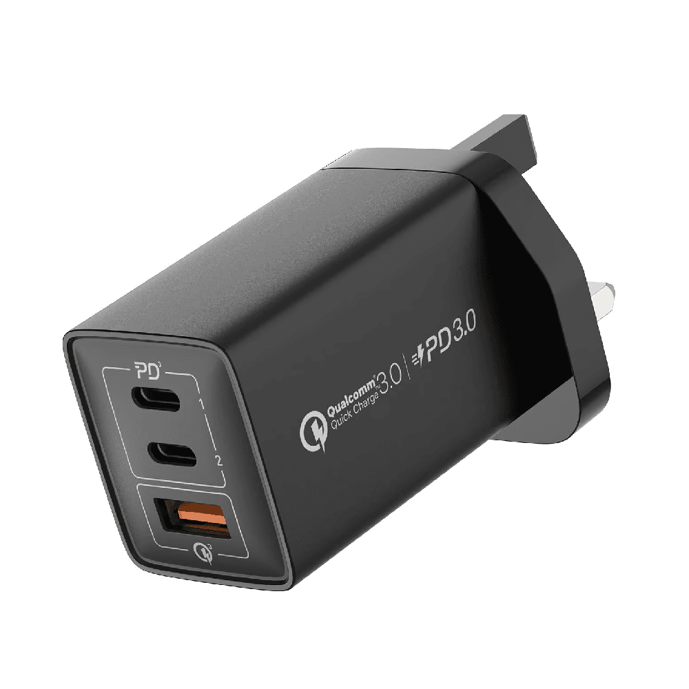 Momax OnePlug 67W 3-Port GaN Charger UM30