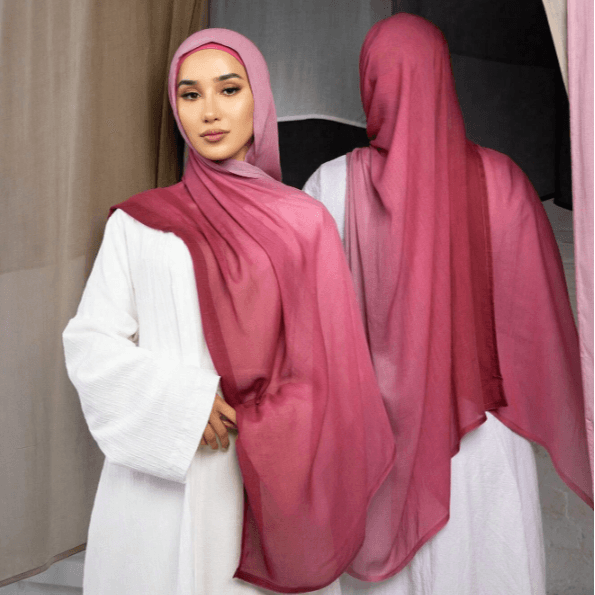 شال حجاب بتدرج وردي للنساء - مقاس حر