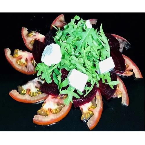 Beets and Roquette Salad