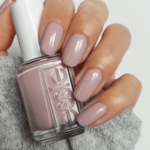 Essie (Go go geisha)