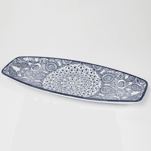 An elegant ceramic serving dish D03-0021 12INC