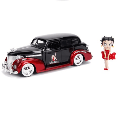 Betty Boop & 1939 Chevy Master Deluxe- 1:24 Die-Cast Vehicle With2.75-Inch Die-Cast Figure