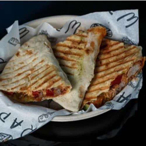 Chicken Cheese Grilled Naan Bread