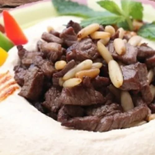 Hummus with Beef