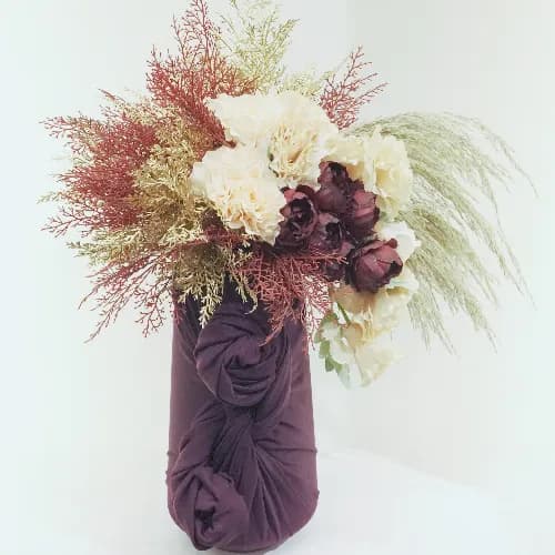 Artificial Flowers Vase