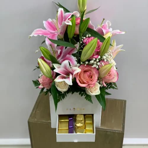 Vase Arrangement 19