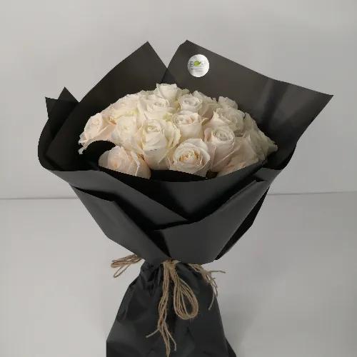 White Rose Bouquet 2