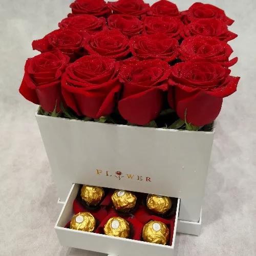 Roses White Box With Ferrero Rocher