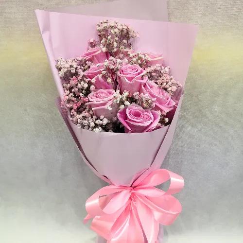 9 Pink Rose With Gypsophila Bouquet