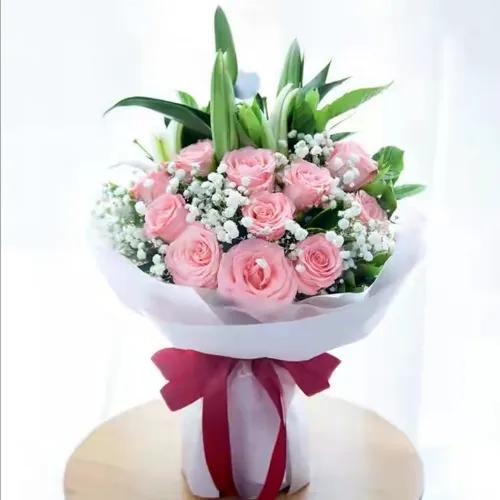 11 Pink Rose 2 White Lily Bouquet