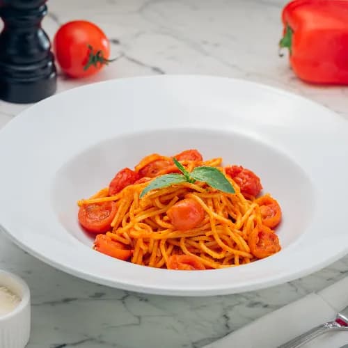 Spaghetti Pomodorini E Basilico