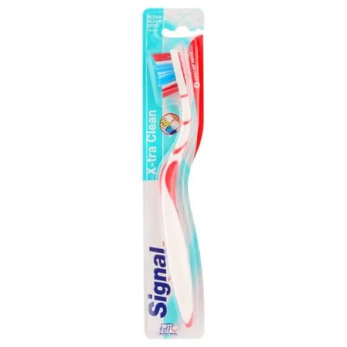 Signal X-tra Clean Red Medium Toothbrush 1 pcs