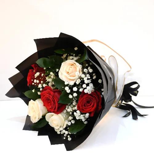 Red And White Bouquet Code 1