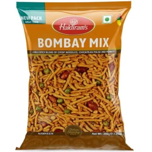 Haldiram'S Spicy Bombay Mix Vegetarian 200G