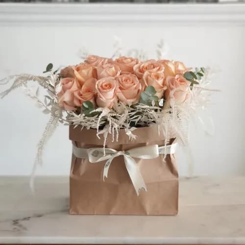 Floral Bag With Peach Roses