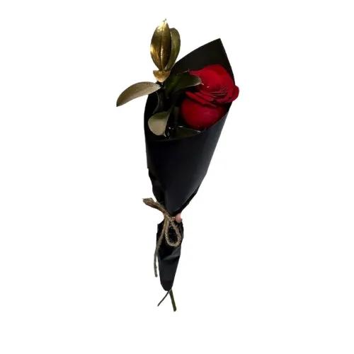 Single Rose With Gold Riscus