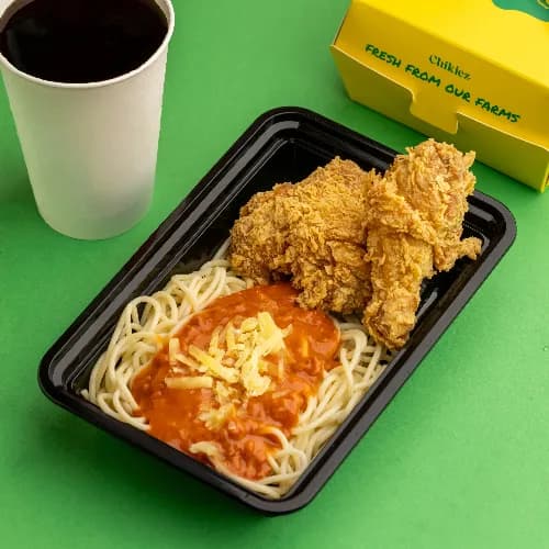 Spaghetti With 2Pcs Chiken Meal