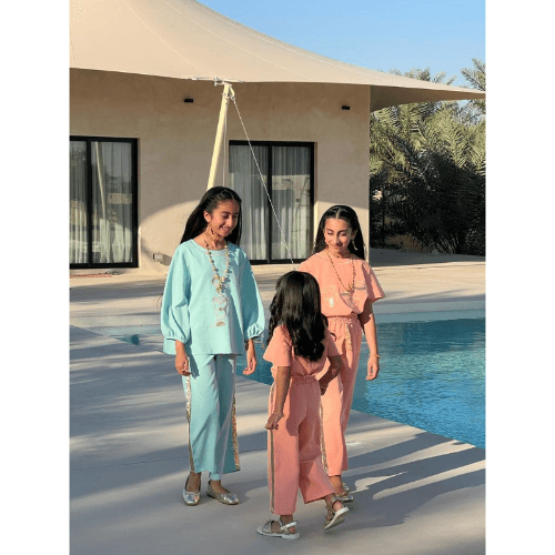 Tiffany blue Medkhan set 8Y -  Brush And Needle