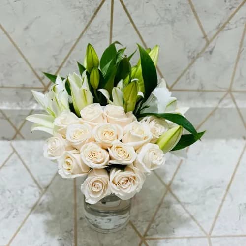 White En Vase