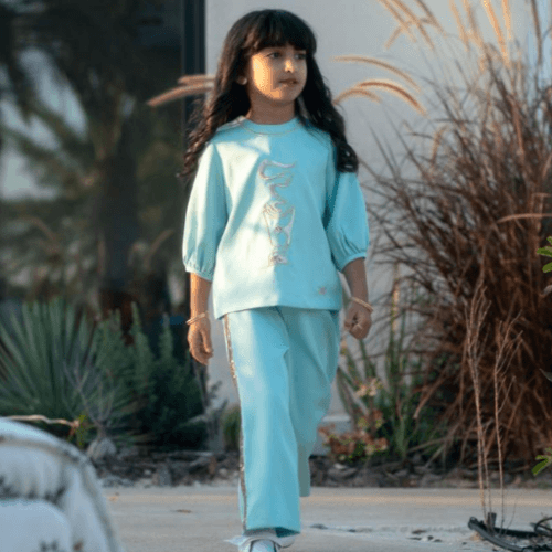 Tiffany blue Medkhan set 12Y -  Brush And Needle
