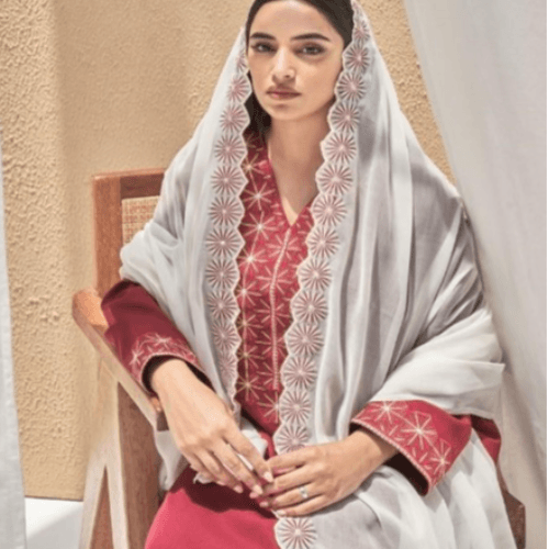 Colorful Shaila - Dark Red