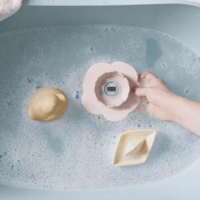 Beaba Lotus Multi-Functional Bath Thermometer (Old Pink)