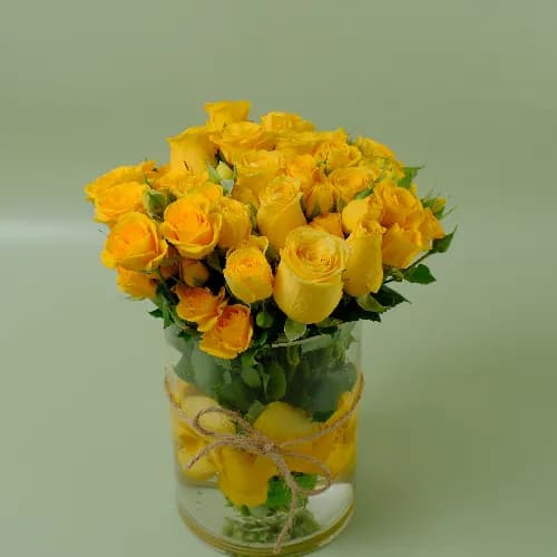 Yellow Roses Vase No.2224