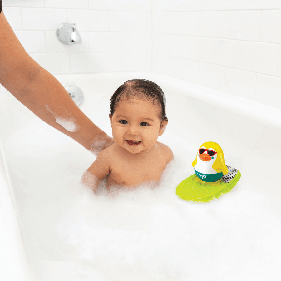 Infantino - Surfing & Squirting Bath Pal