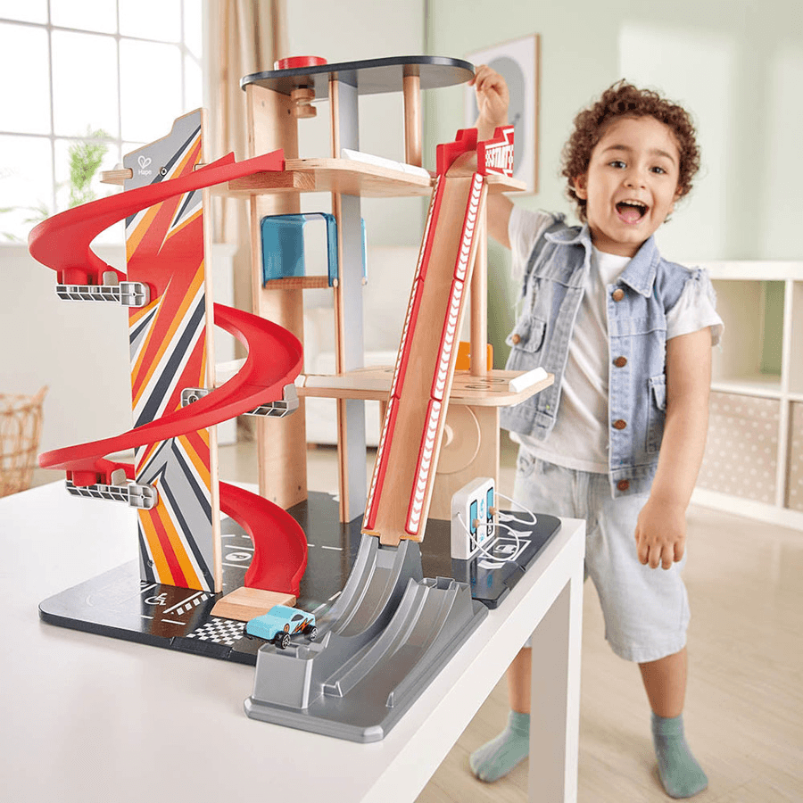 Hape - Gearhead Stunt Garage