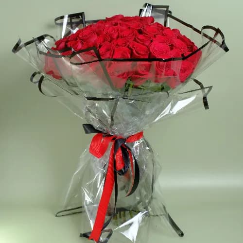 Passionate Petals 100 Red Roses Bouquet 2674