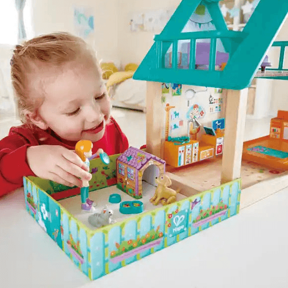 Hape - Furry Friend Vet Set