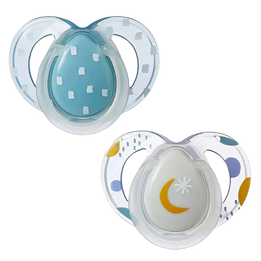 Tommee Tippee Night Time Soother 6-18M (Pack Of 2) - Moon