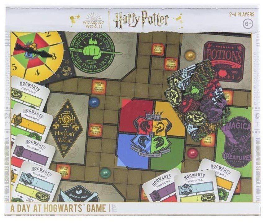 Harry Potter - A Day At Hogwarts (Board Game)