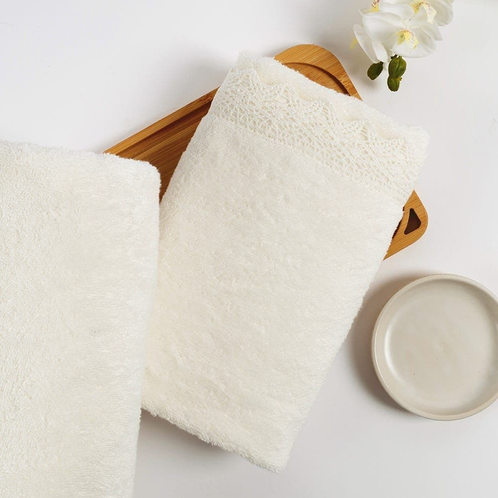 Lacy Hand Towel, Ivory - 500 Gsm, 80X50 Cm