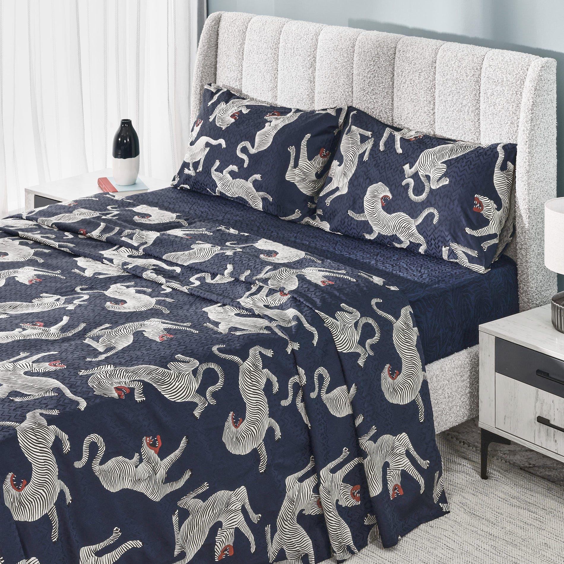 Wildlife Queen Flat Sheet Set, Multicolour - 232 Tc, 228X255 Cm