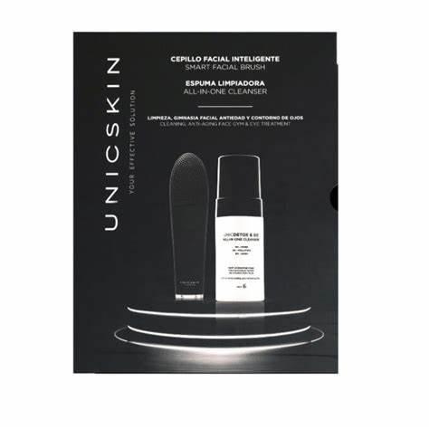 Unicskin Your Clean Skin Kit (Black Brush And Detox&Go)