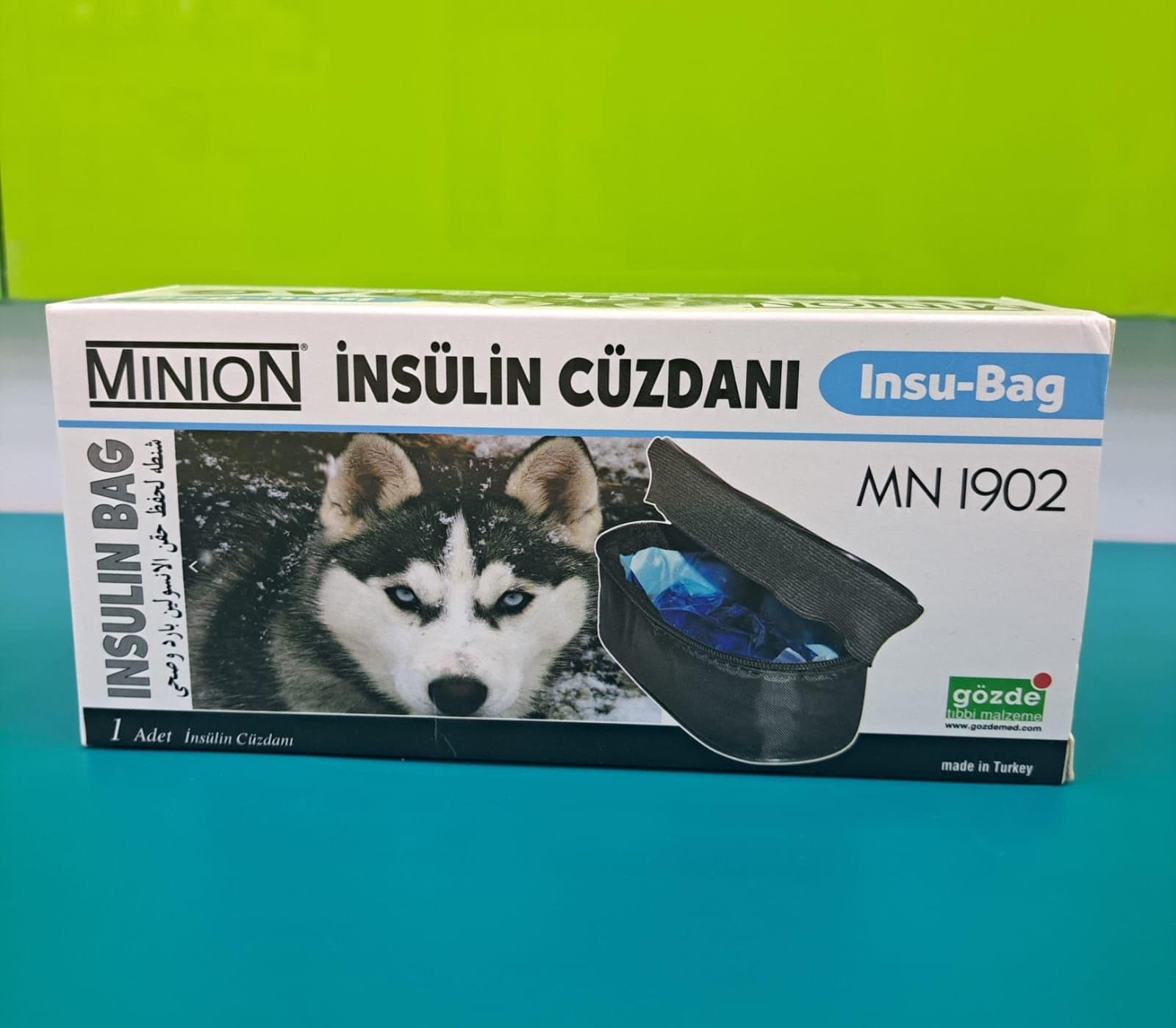 Minion Insulin Bag With Gel Small